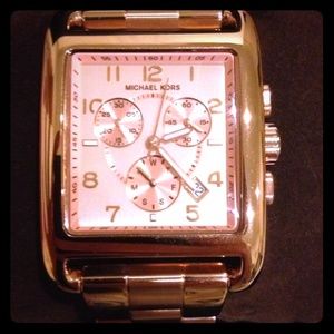 Michael Kors rose gold watch ⌚️⌚️